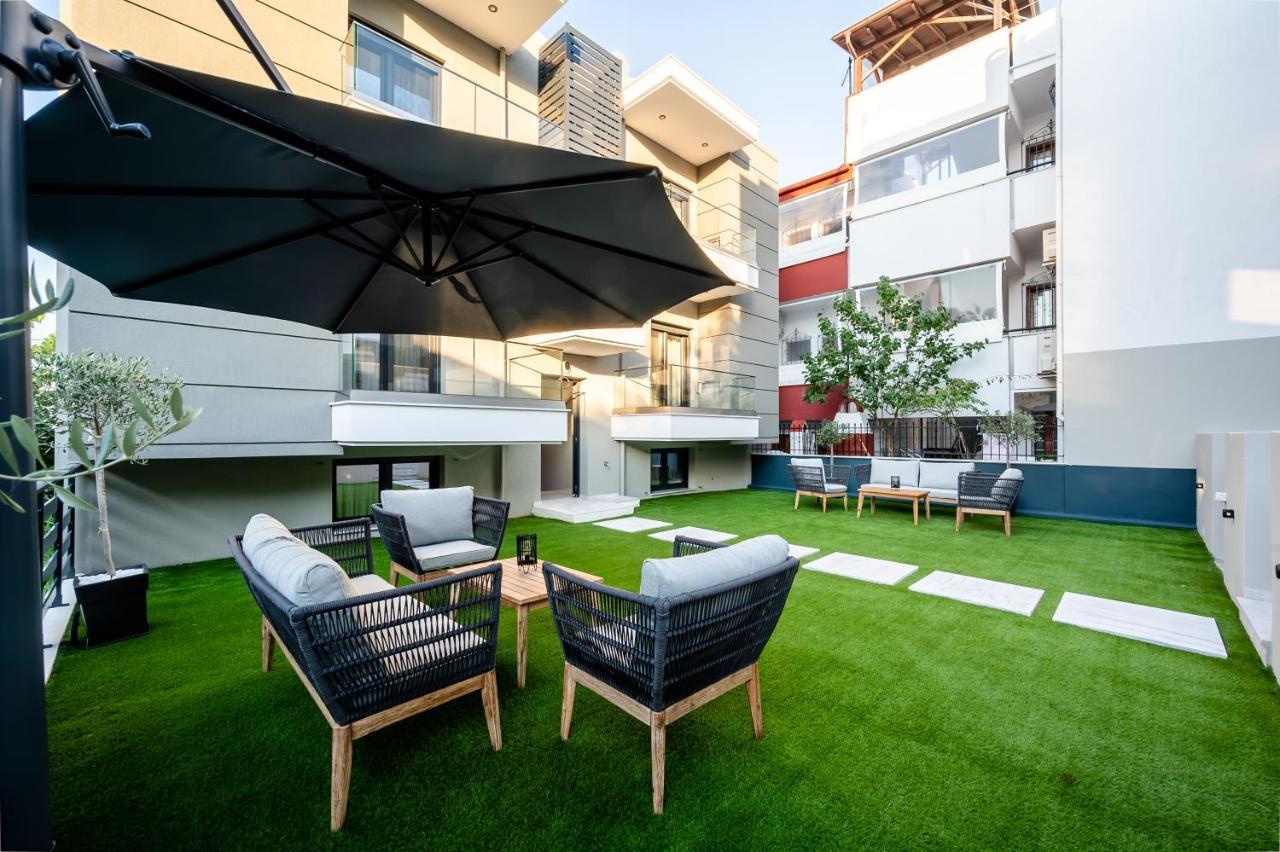 Blue Wave Luxury Suites Nea Iraklitsa Buitenkant foto
