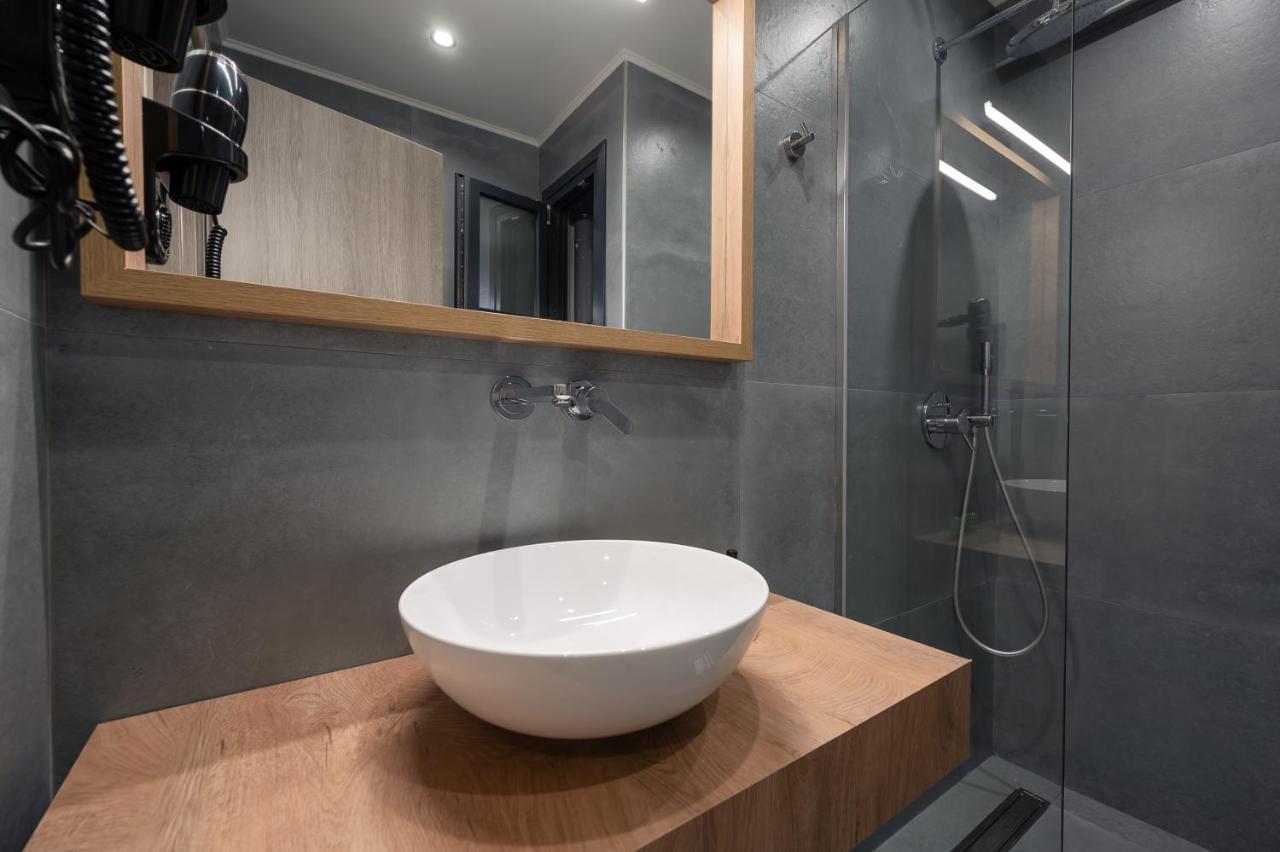 Blue Wave Luxury Suites Nea Iraklitsa Kamer foto